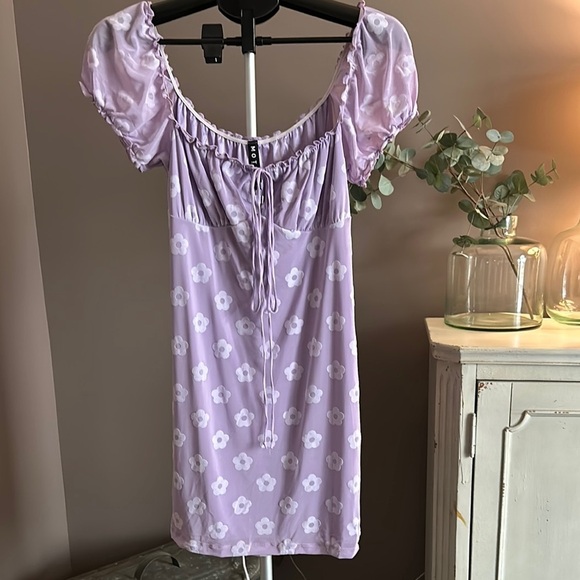 Motel Rocks Purple Mini Dress with Off-the-Shoulder Style Resort Wear - Picture 1 of 6